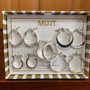 NWT Mixit silver tone 5 pair set of hoop earrings
